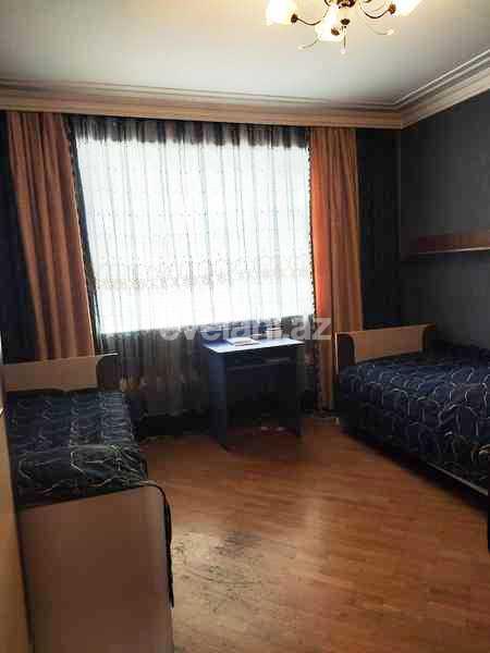 Satılır, köhnə tikili, 3 otaqlı, 80 m², Bakıxanov q.