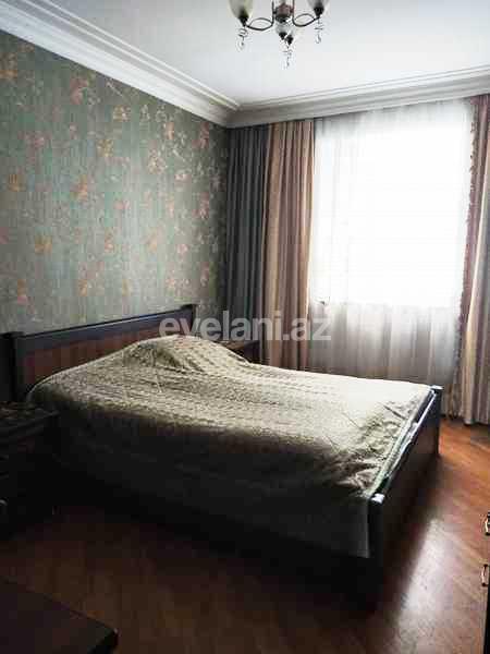 Satılır, köhnə tikili, 3 otaqlı, 80 m², Bakıxanov q.