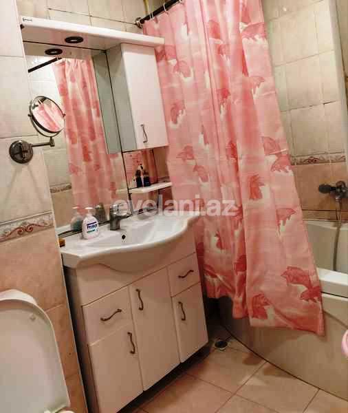 Satılır, köhnə tikili, 3 otaqlı, 80 m², Bakıxanov q.