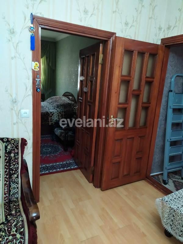 Satılır, köhnə tikili, 2 otaqlı, 52 m², Azadlıq prospekti m.