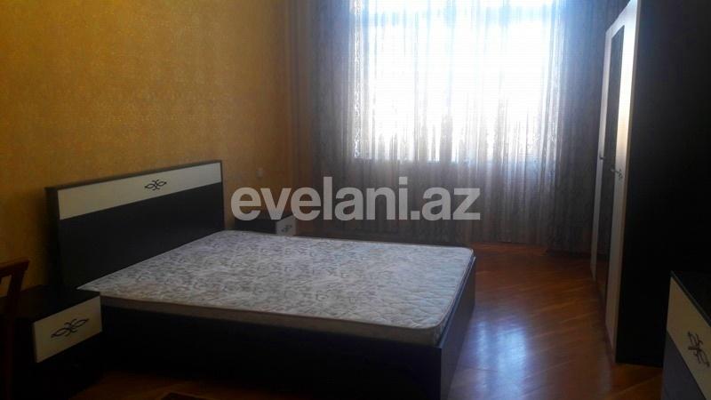 Satılır, köhnə tikili, 3 otaqlı, 174 m², Gənclik m.