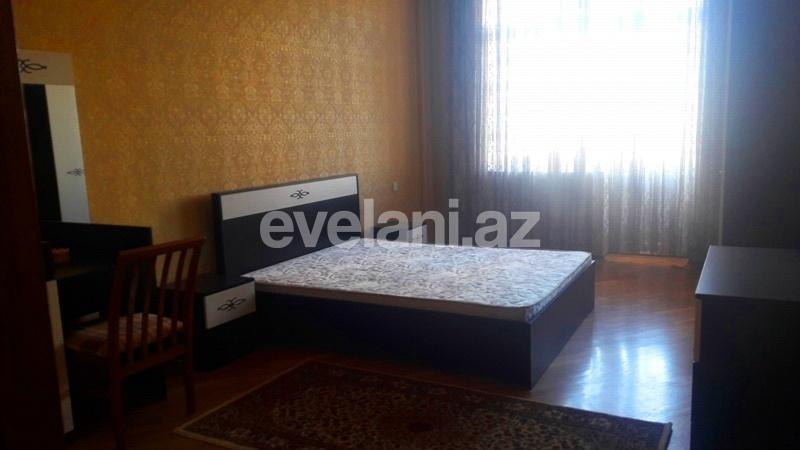 Satılır, köhnə tikili, 3 otaqlı, 174 m², Gənclik m.