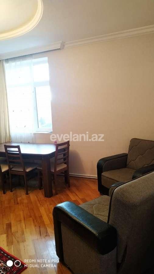 Satılır, yeni tikili, 2 otaqlı, 75 m², İnşaatçılar m.