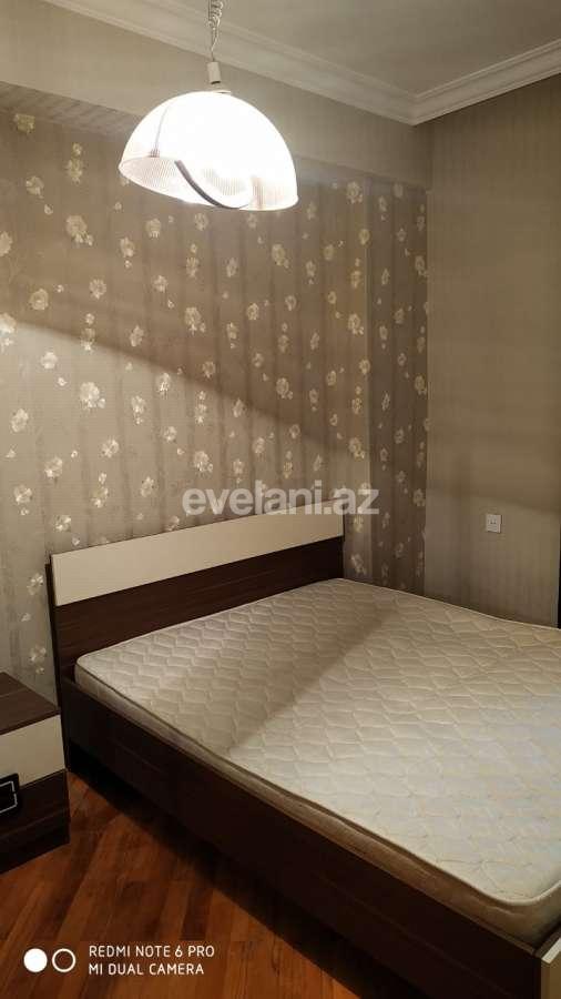 Satılır, yeni tikili, 2 otaqlı, 75 m², İnşaatçılar m.