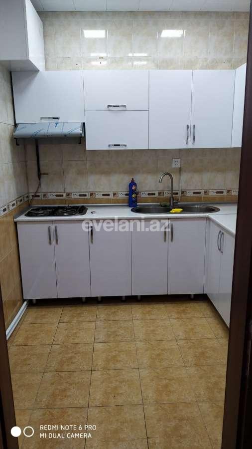 Satılır, yeni tikili, 2 otaqlı, 75 m², İnşaatçılar m.