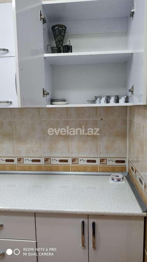 Satılır, yeni tikili, 2 otaqlı, 75 m², İnşaatçılar m.