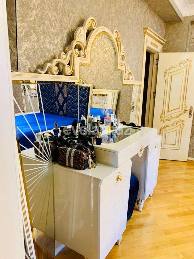 Satılır, yeni tikili, 4 otaqlı, 170 m², Şah İsmayıl Xətai m.