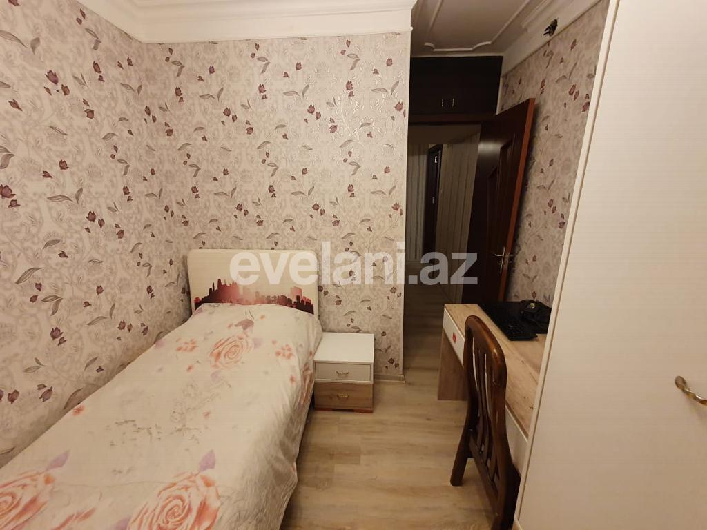 Satılır, köhnə tikili, 3 otaqlı, 50 m², Neftçilər m.