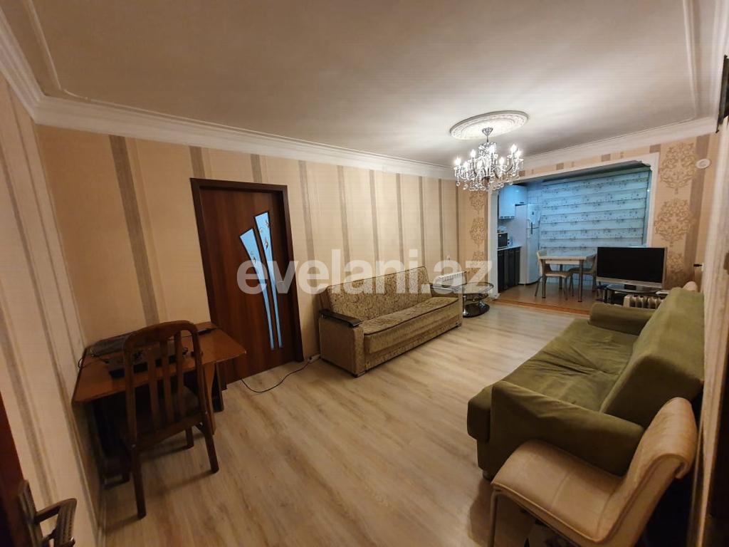 Satılır, köhnə tikili, 3 otaqlı, 50 m², Neftçilər m.