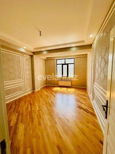 Satılır, yeni tikili, 2 otaqlı, 65 m², Azadlıq prospekti m.