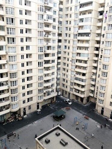 Satılır, yeni tikili, 3 otaqlı, 105 m², 8 Noyabr m.