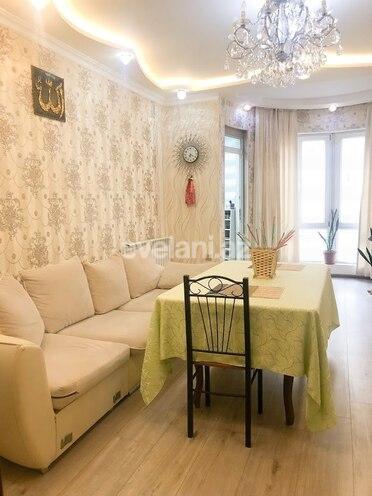 Satılır, yeni tikili, 3 otaqlı, 105 m², 8 Noyabr m.
