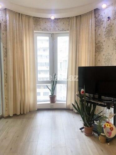 Satılır, yeni tikili, 3 otaqlı, 105 m², 8 Noyabr m.