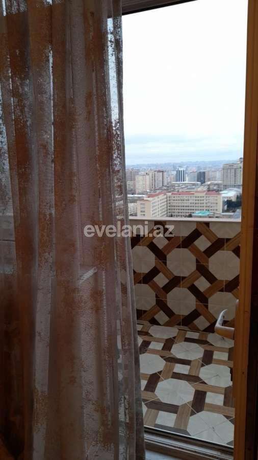 Satılır, yeni tikili, 4 otaqlı, 210 m², Elmlər Akademiyası m.