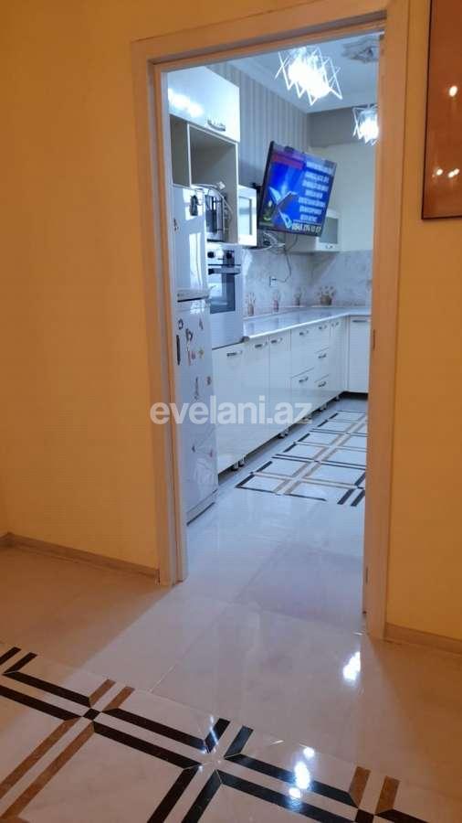 Satılır, yeni tikili, 4 otaqlı, 210 m², Elmlər Akademiyası m.