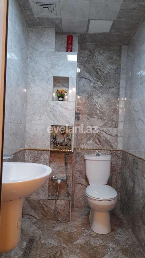 Satılır, yeni tikili, 4 otaqlı, 210 m², Elmlər Akademiyası m.