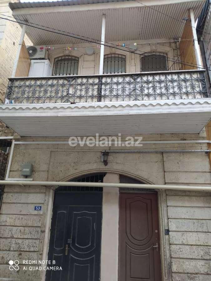Sale, old building, 2 room, 60 m², Icheri Sheher m.