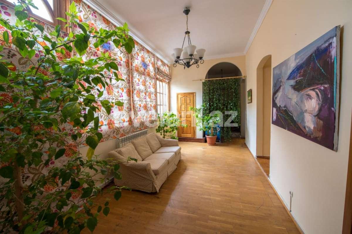 Satılır, obyekt, 390 m², İçəri Şəhər m.