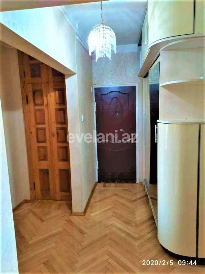 Satılır, köhnə tikili, 3 otaqlı, 80 m², Xalqlar Dostluğu m.