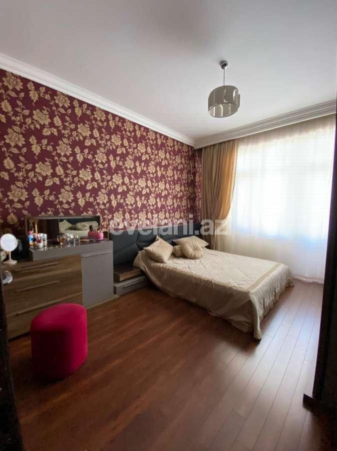 Satılır, yeni tikili, 4 otaqlı, 154 m², 8-ci mikrorayon q.