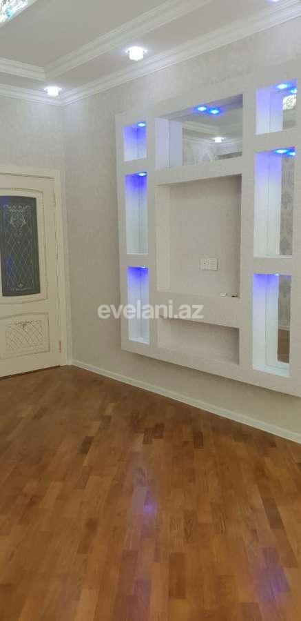 Sale, new building, 2 room, 50 m², Inshaatchilar m.