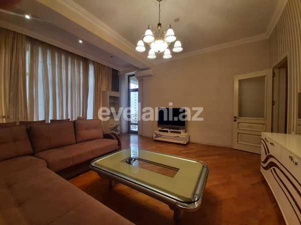 Kirayə verilir, yeni tikili, 3 otaqlı, 140 m², Səbail r.