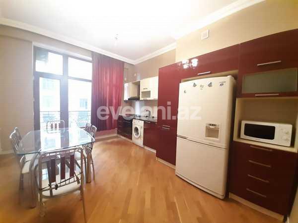 Kirayə verilir, yeni tikili, 3 otaqlı, 140 m², Səbail r.