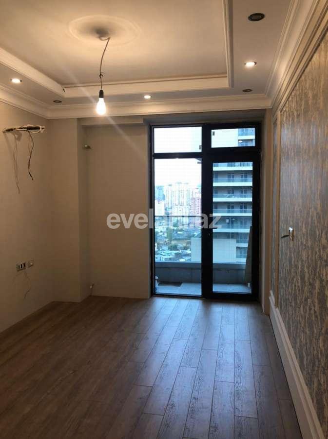 Продаётся, новостройка, 2-комнаты, 70 m², 8 Ноябрь m.