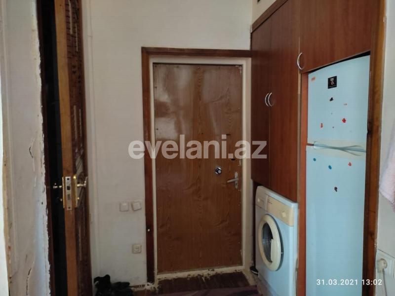 Sale, old building, 2 room, 55 m², Sabail r.