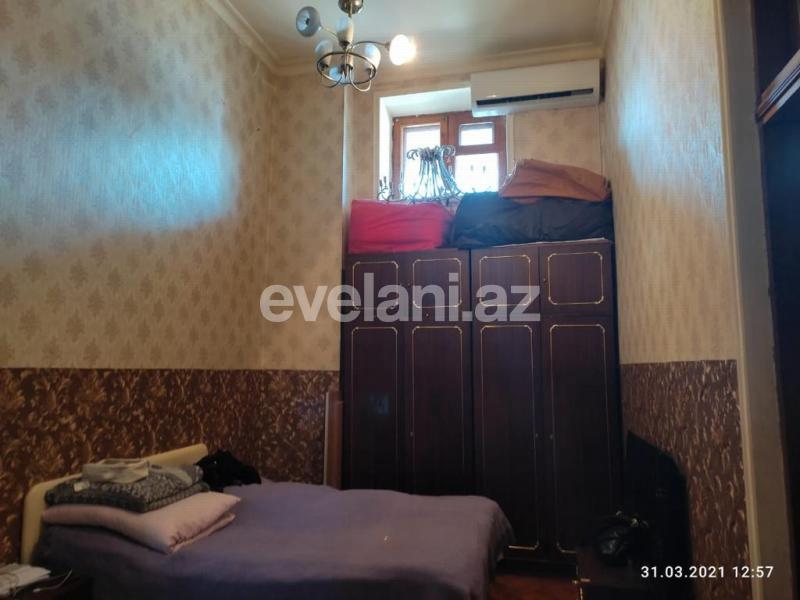Sale, old building, 2 room, 55 m², Sabail r.