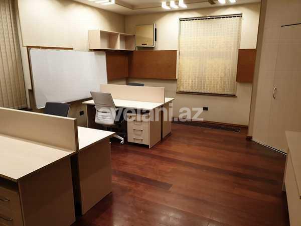 Kirayə verilir, ofis, 5 otaqlı, 160 m², İçəri Şəhər m.