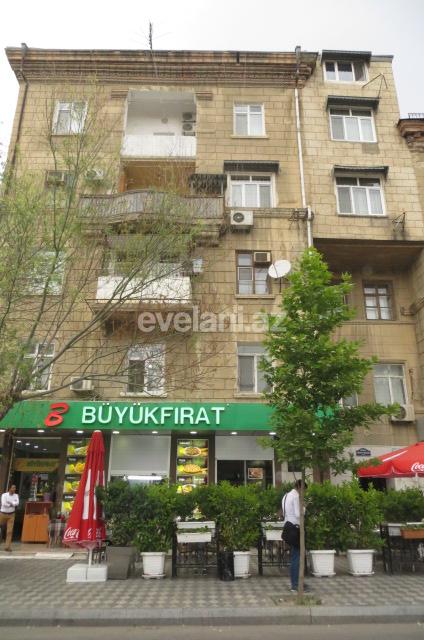 Продаётся, новостройка, 3-комнаты, 72 m², Элмляр Академиясы m.