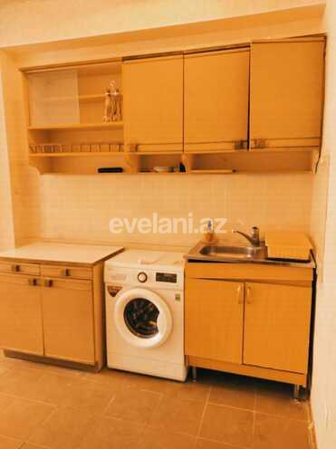 Продаётся, новостройка, 2-комнаты, 70 m², Иншаатчылар m.