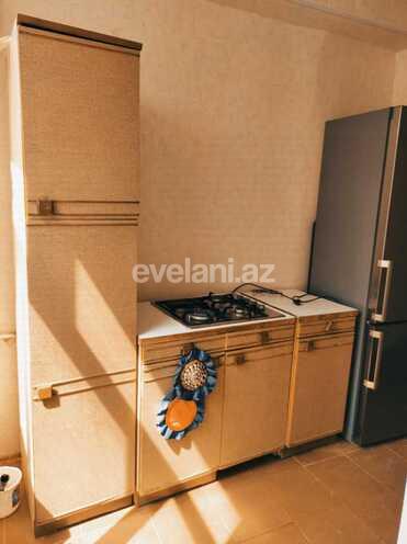 Продаётся, новостройка, 2-комнаты, 70 m², Иншаатчылар m.