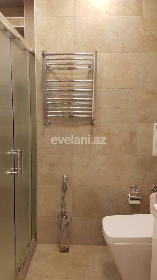 Rent, new building, 2 room, 59 m², Inshaatchilar m.