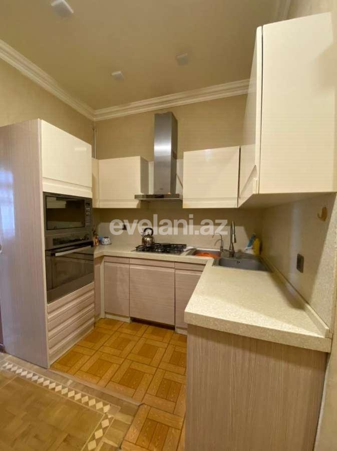 Продаётся, вторичка, 5-комнаты, 140 m², Сахил m.