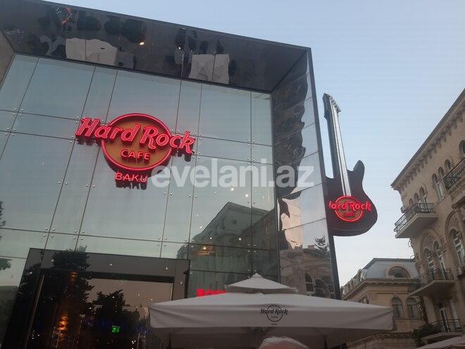 Satılır, köhnə tikili, 4 otaqlı, 120 m², İçəri Şəhər m.