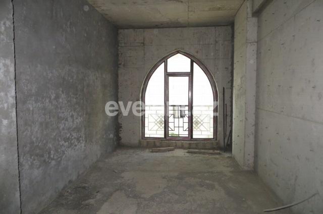 Sale, new building, 3 room, 135 m², 28 may m.