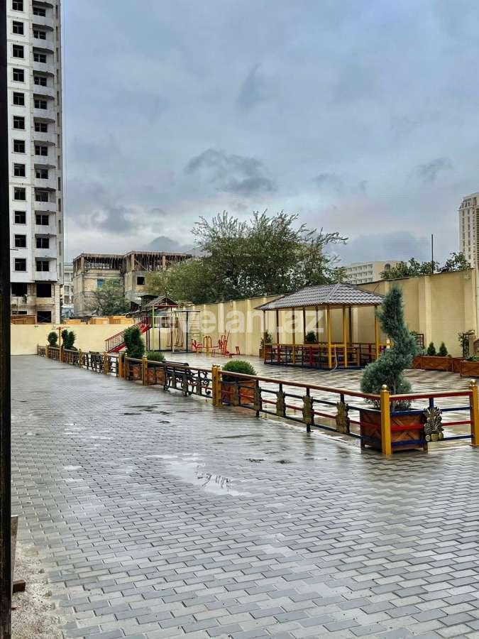 Продаётся, новостройка, 3-комнаты, 206 m², Гянджлик m.
