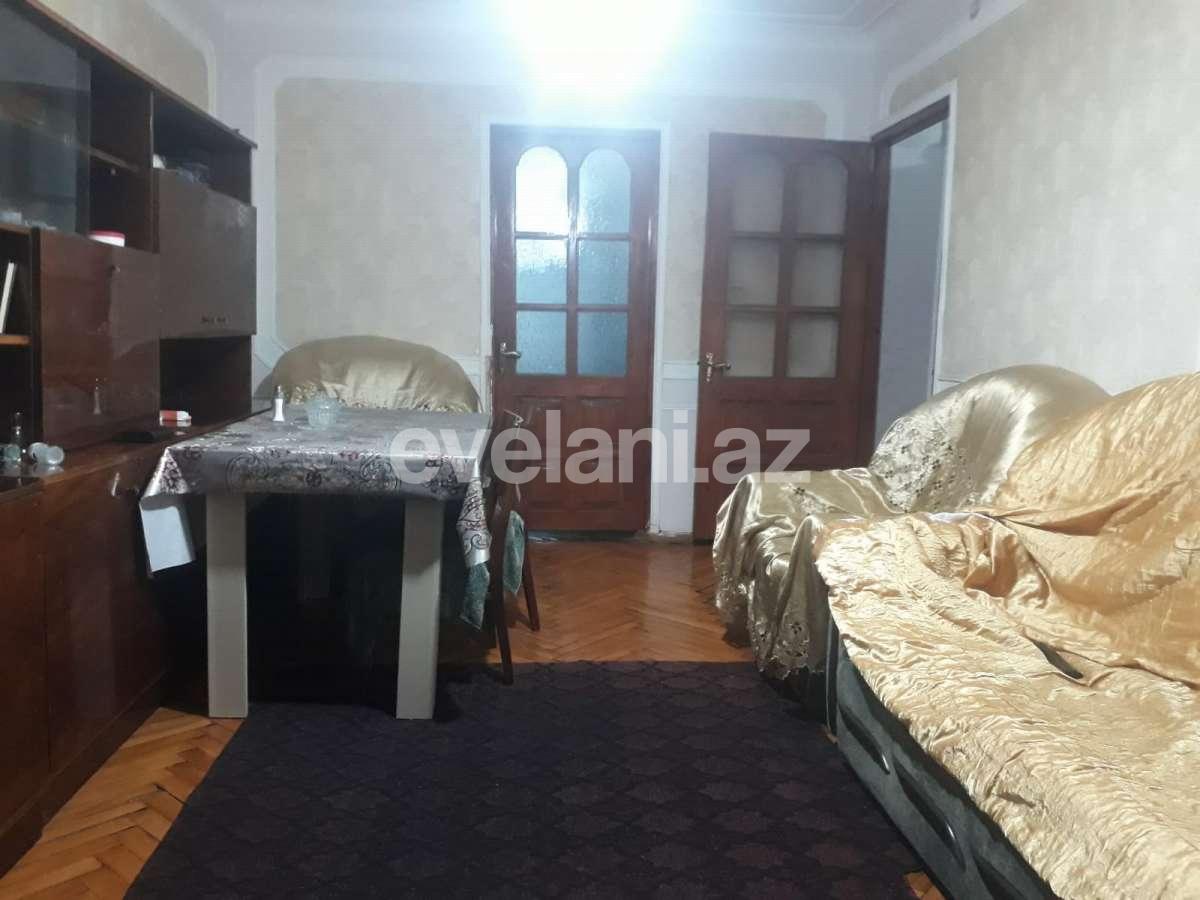 Sale, old building, 2 room, 45 m², Elmlar Akademiyası m.