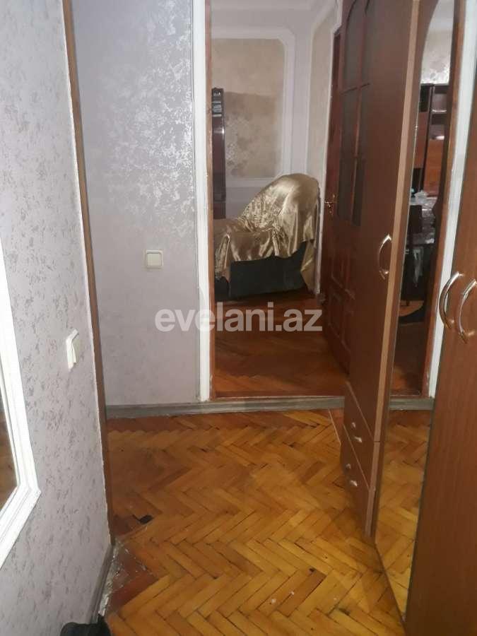 Sale, old building, 2 room, 45 m², Elmlar Akademiyası m.