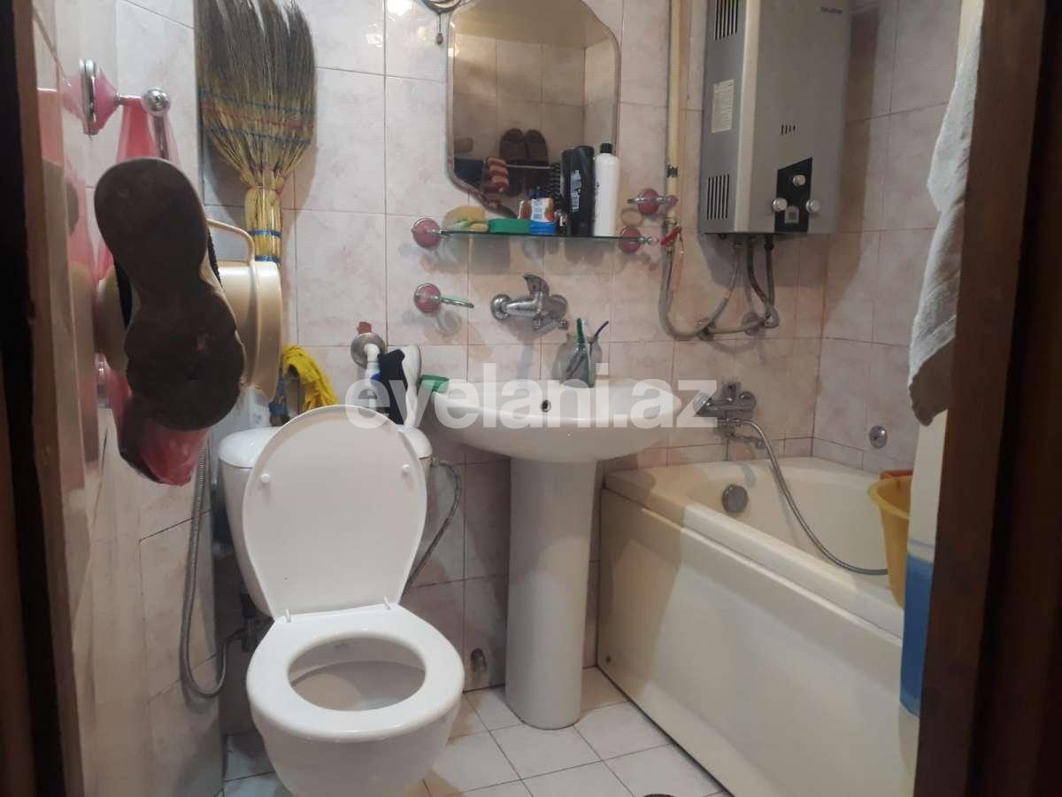 Sale, old building, 2 room, 45 m², Elmlar Akademiyası m.