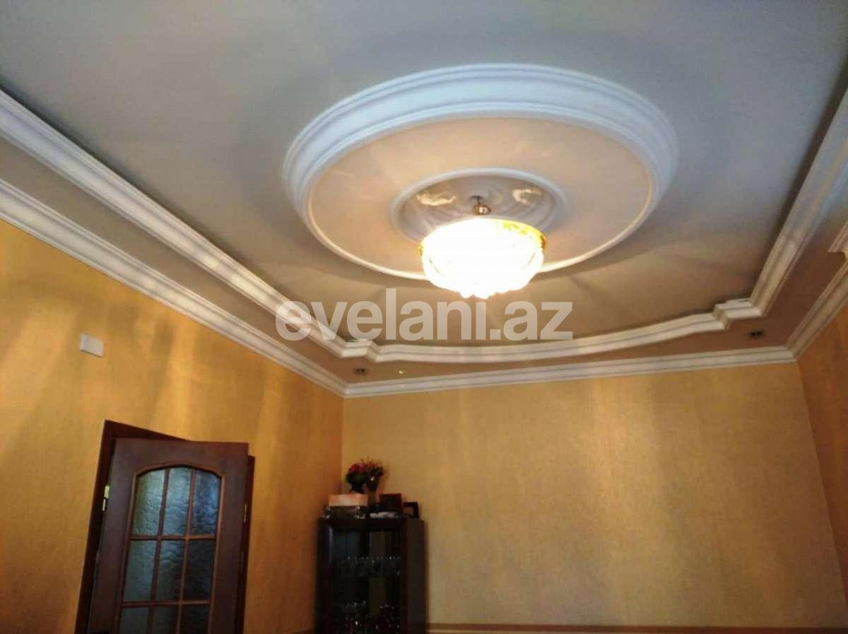 Satılır, həyət evi / bağ, 4 otaqlı, 200 m², Şah İsmayıl Xətai m.