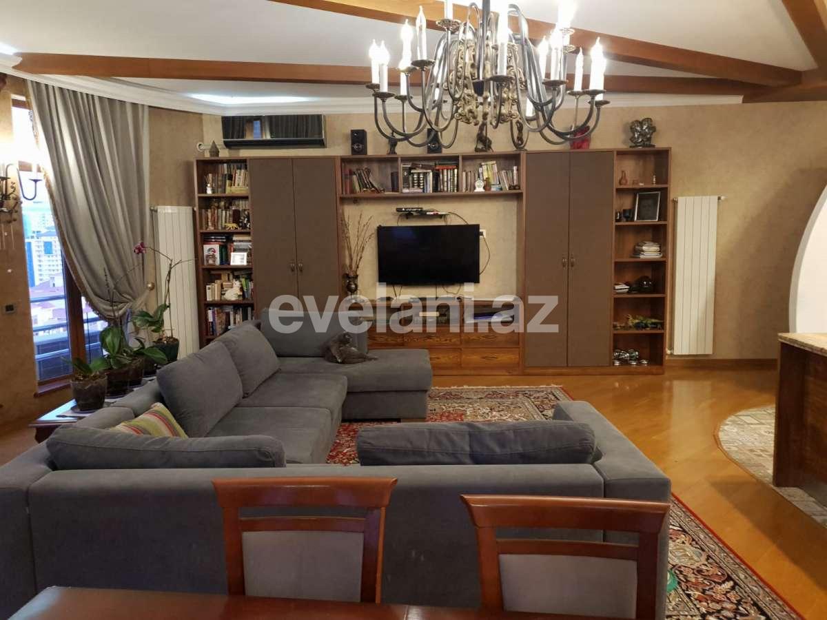 Satılır, yeni tikili, 4 otaqlı, 156 m², Şah İsmayıl Xətai m.