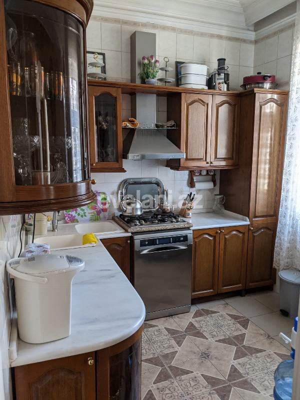 Satılır, köhnə tikili, 4 otaqlı, 120 m², Nizami m.