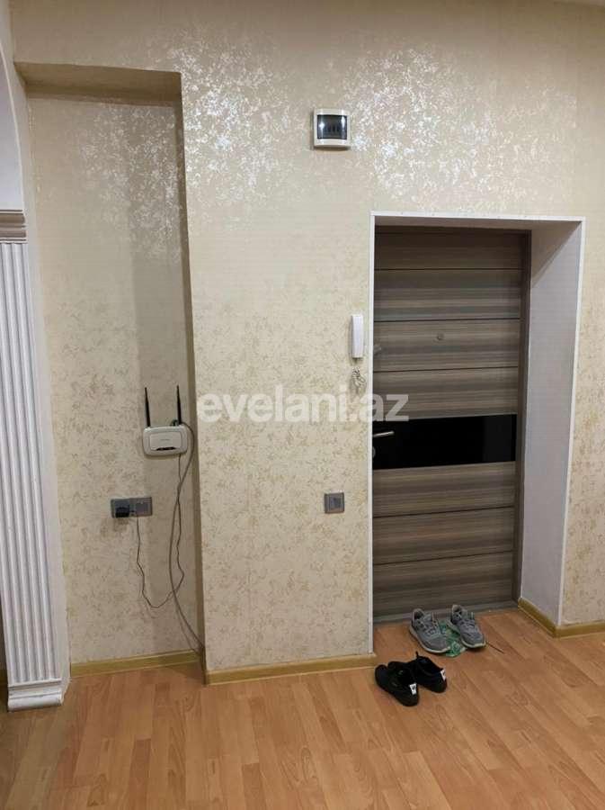 Kirayə verilir, yeni tikili, 2 otaqlı, 60 m², İnşaatçılar m.