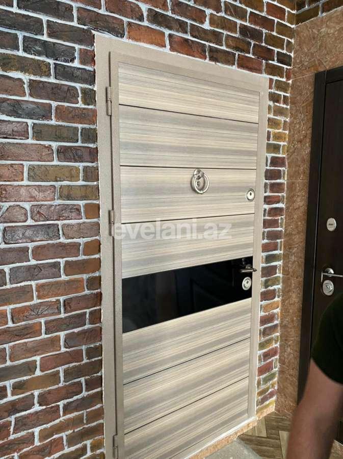 Kirayə verilir, yeni tikili, 2 otaqlı, 60 m², İnşaatçılar m.