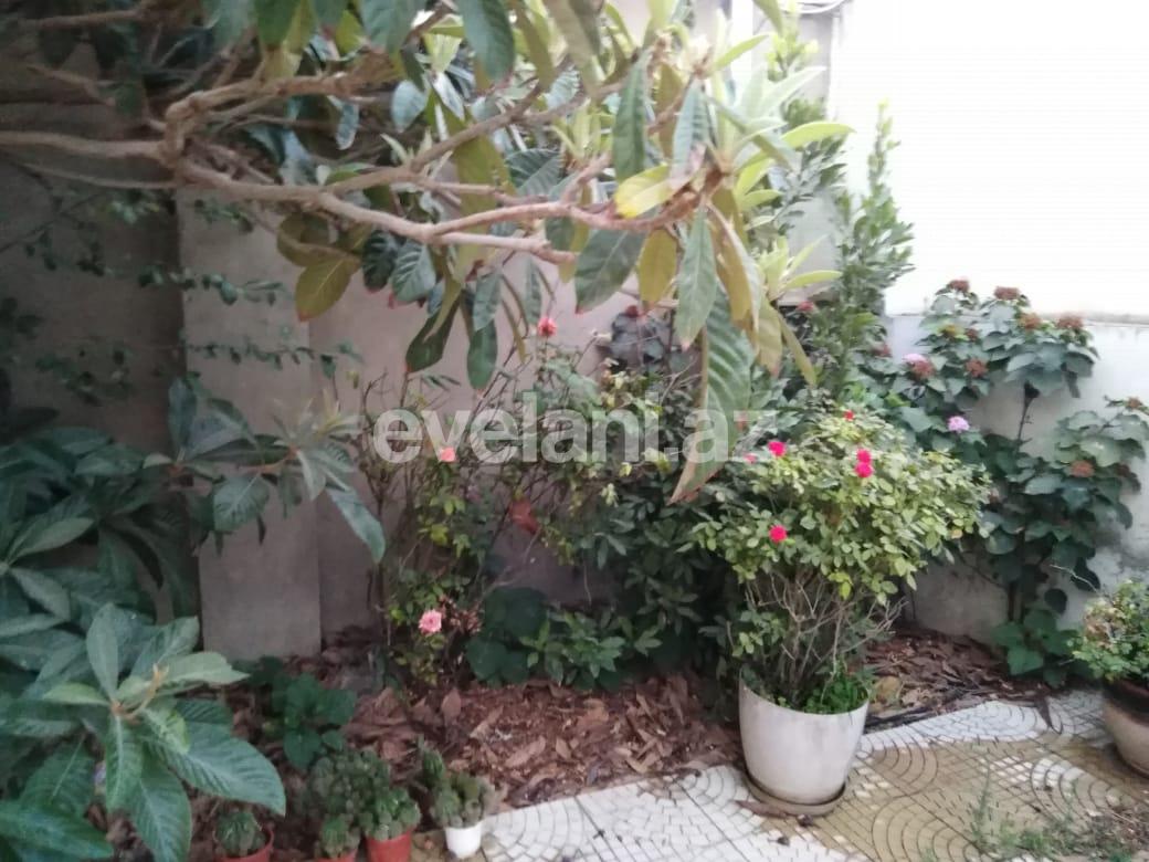 Продаётся, дом / дача, 6-комнаты, 220 m², Карачухур p.