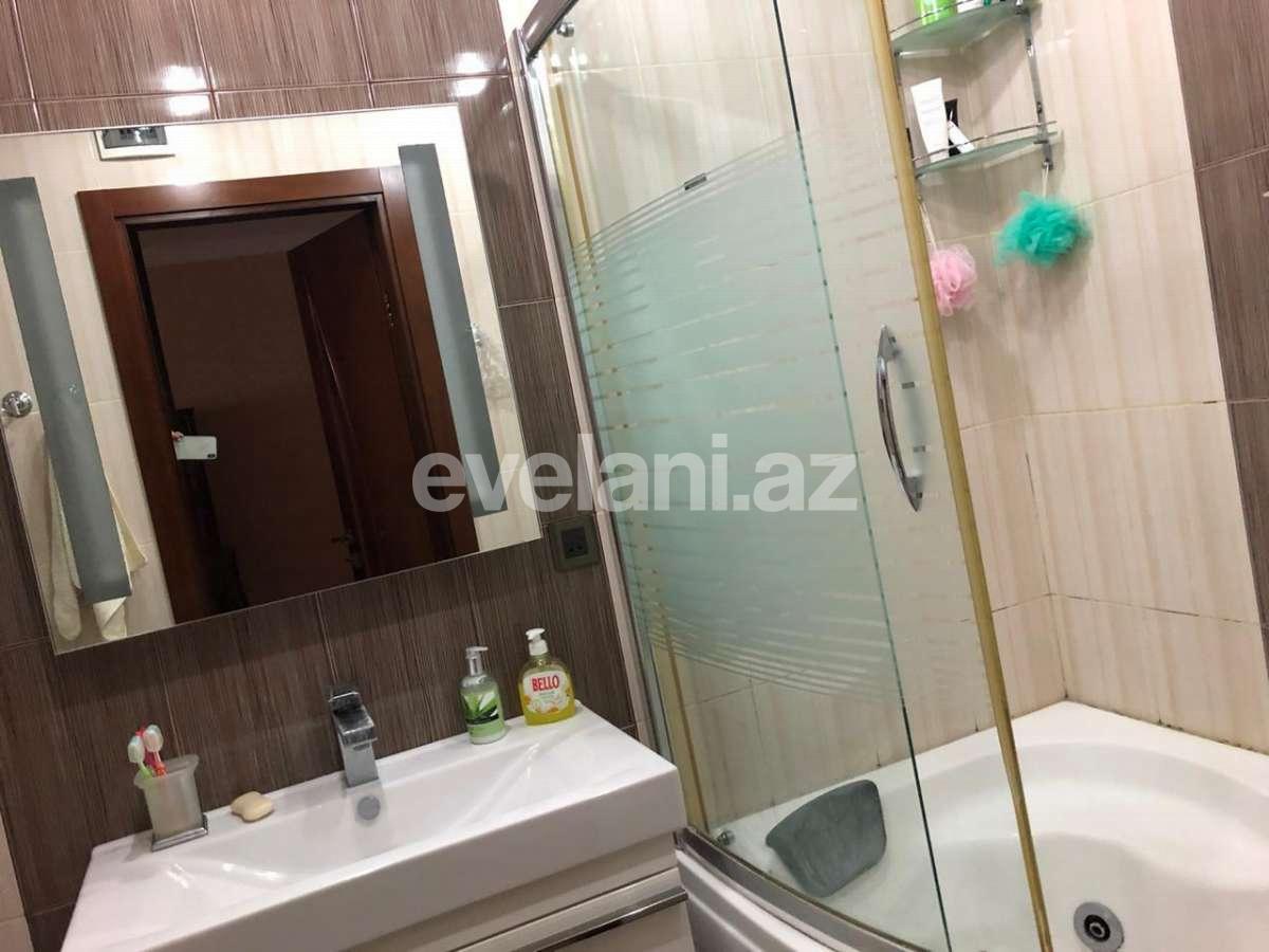 Rent, old building, 3 room, 130 m², Nasimi r.