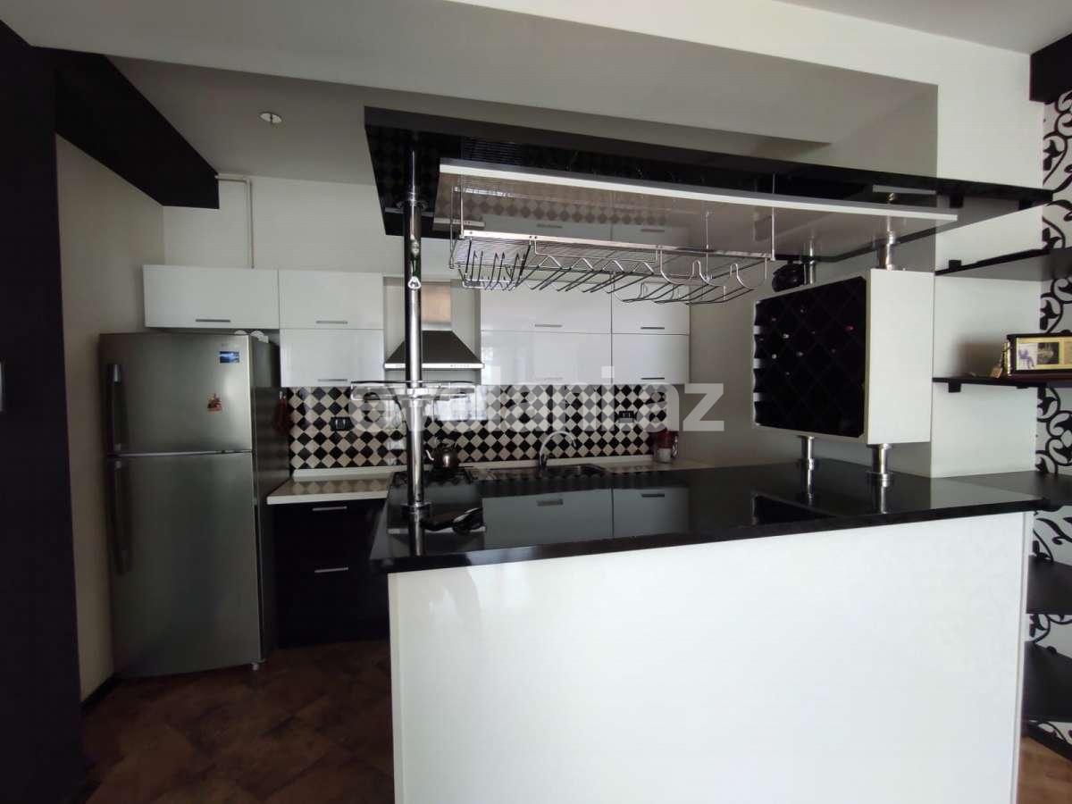 Satılır, yeni tikili, 3 otaqlı, 87 m², Şah İsmayıl Xətai m.